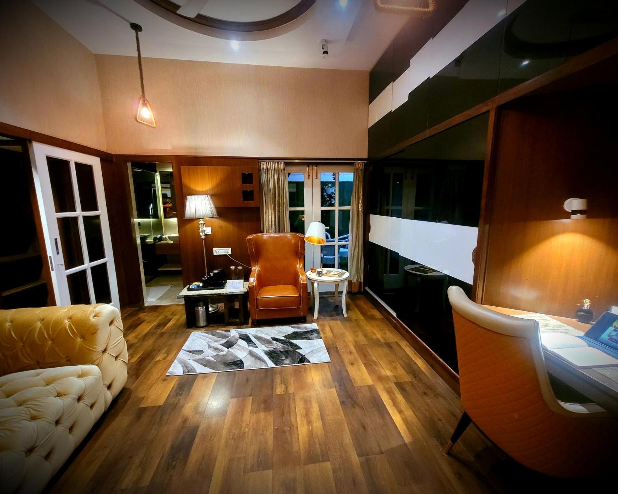 Victorian Elegance Luxury Stays Amritsar Eksteriør bilde